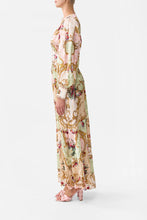 Load image into Gallery viewer, The Queen Quarters Shaped Waistband Dress