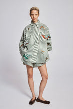 Load image into Gallery viewer, Bisou Embroidered Long Sleeve Shirt