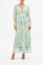 Load image into Gallery viewer, Dreaming In Dutch Flared Sleeve Dress
