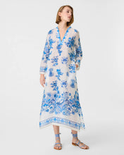 Load image into Gallery viewer, Giada Kaftan in Blue Chintz Print
