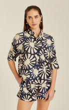 Load image into Gallery viewer, Sunflower Seamless Shirt
