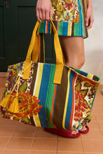 Load image into Gallery viewer, Charlie Beach Tote

