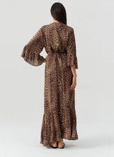 Load image into Gallery viewer, Manon Cheetah Open Front Kaftan
